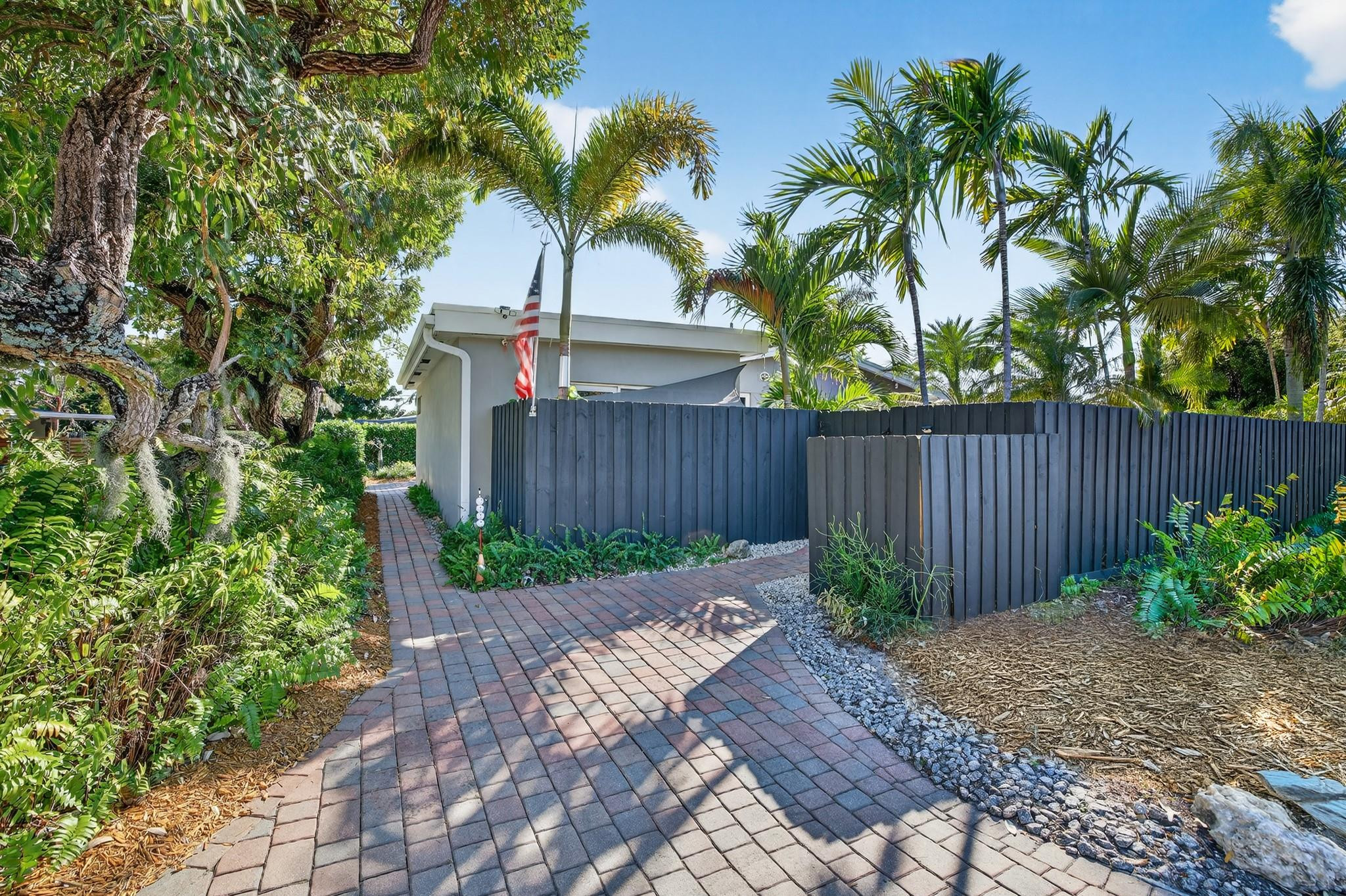 Oakland Park Second Add 2 - Residential