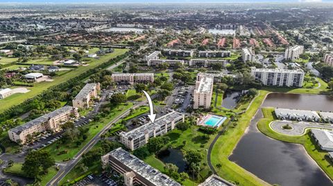 Tiny photo for 6936 Huntington Lane #302, Delray Beach, FL 33446 (MLS # B26023628)