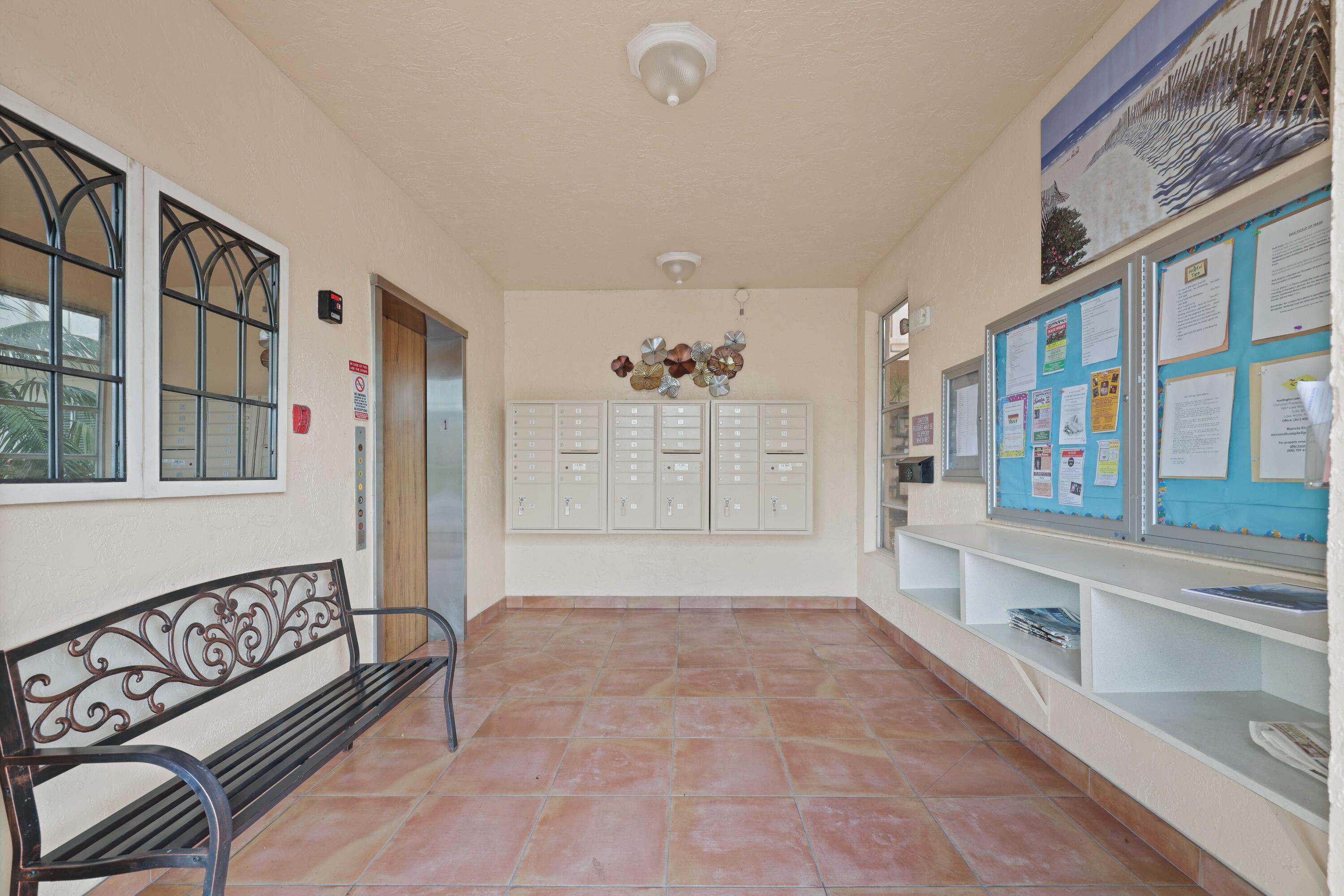 HUNTINGTON LAKES SEC TWO CONDOS - Residential