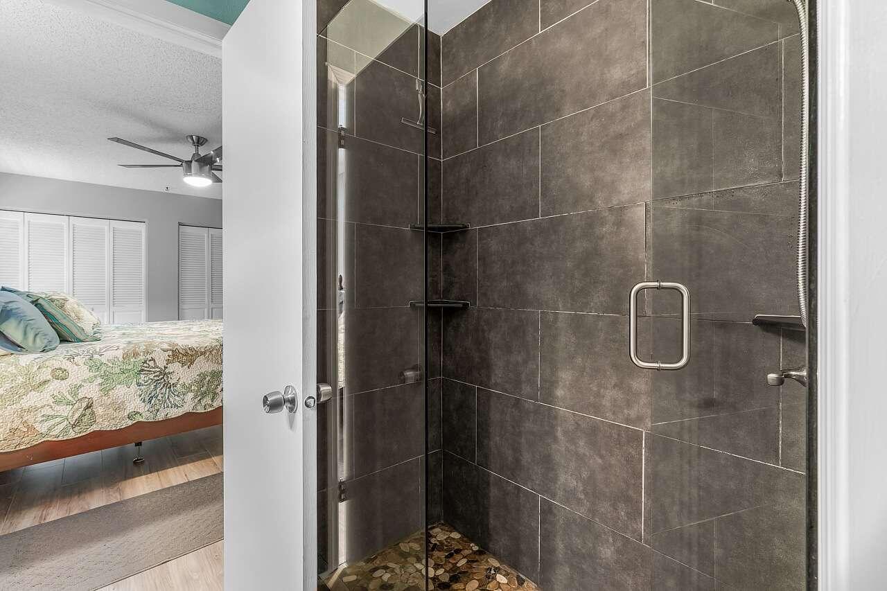 PALM POINT FIRST ADD - Residential