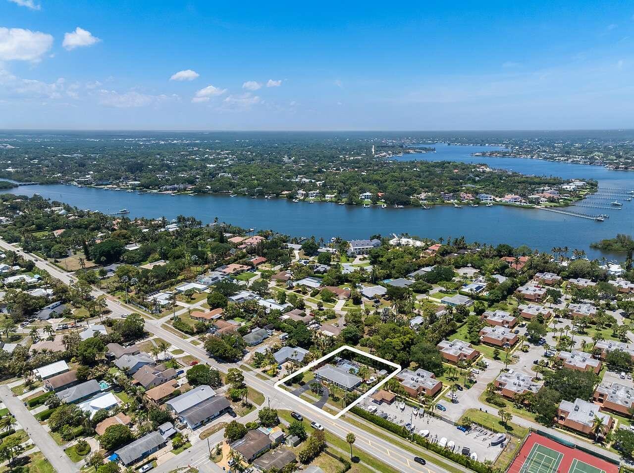 PALM POINT FIRST ADD - Residential