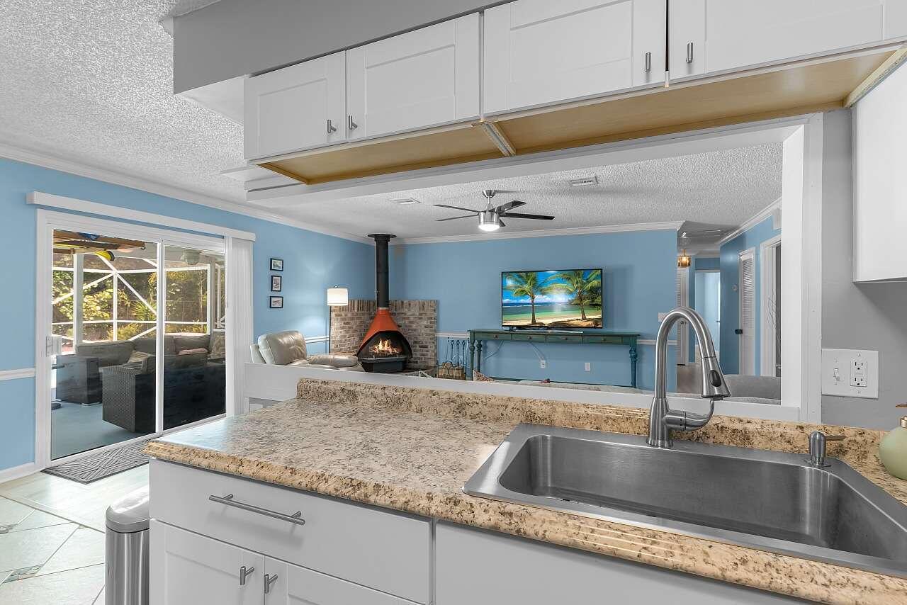 PALM POINT FIRST ADD - Residential
