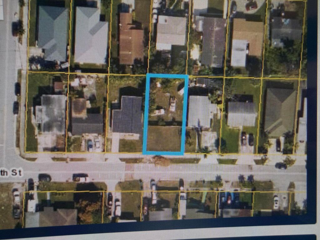 Photo of 6 W 6th Street, Riviera Beach, FL 33404 (MLS # R11159429)