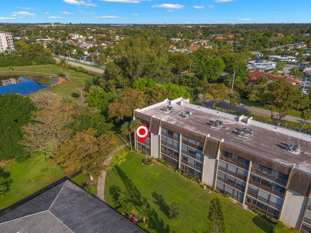 Greens of Inverrary - Residential