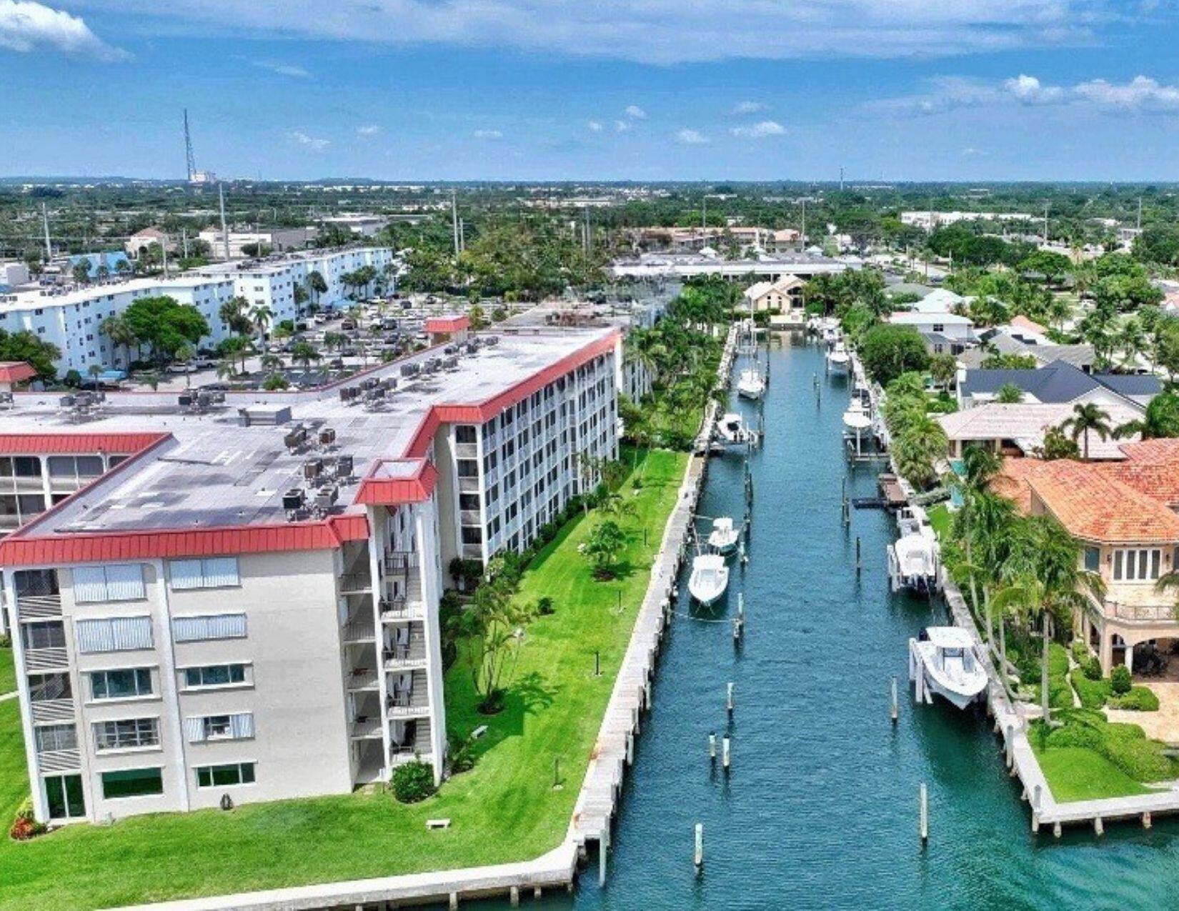 PARADISE HARBOUR CONDO - Residential