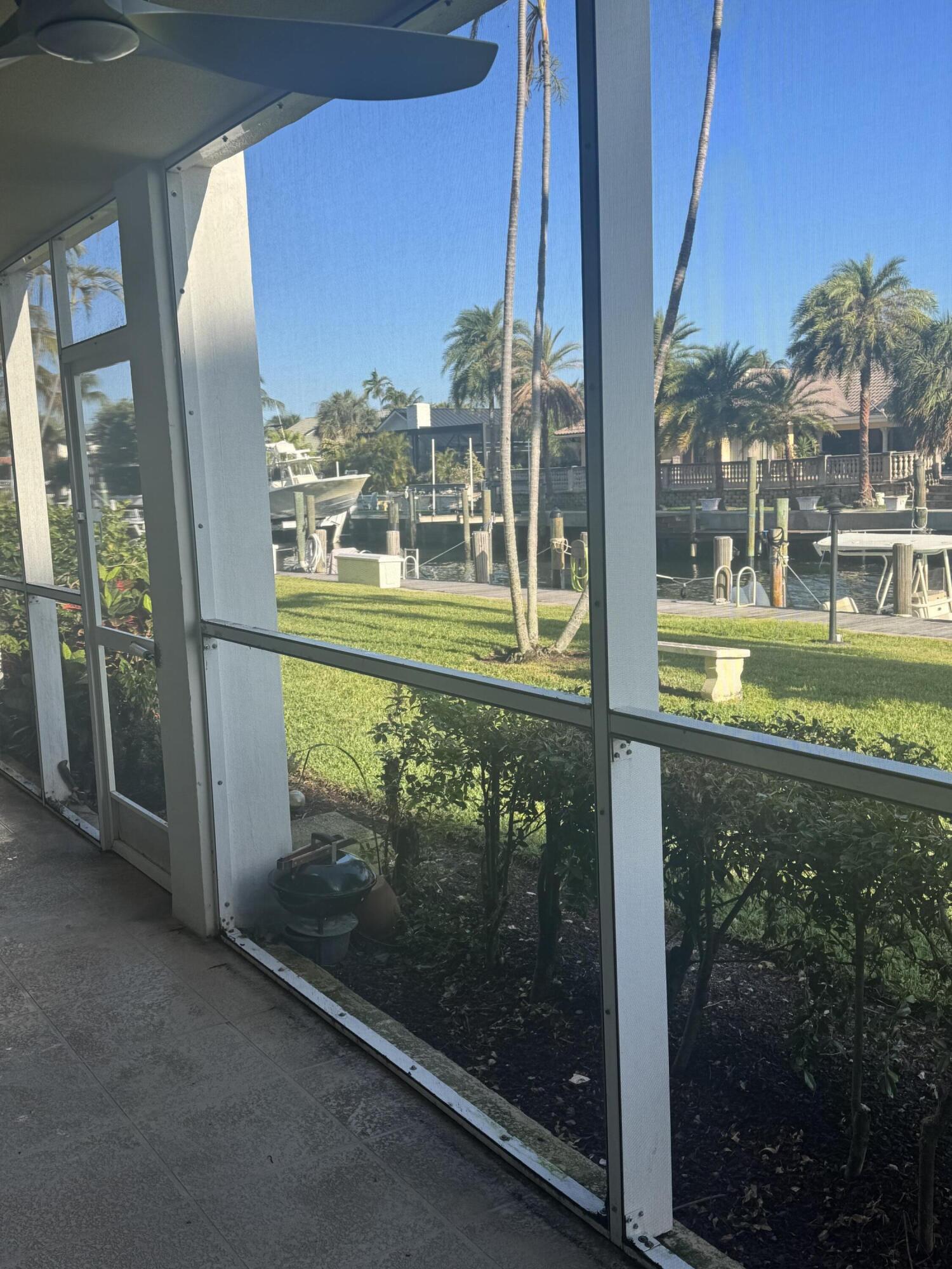 PARADISE HARBOUR CONDO - Residential
