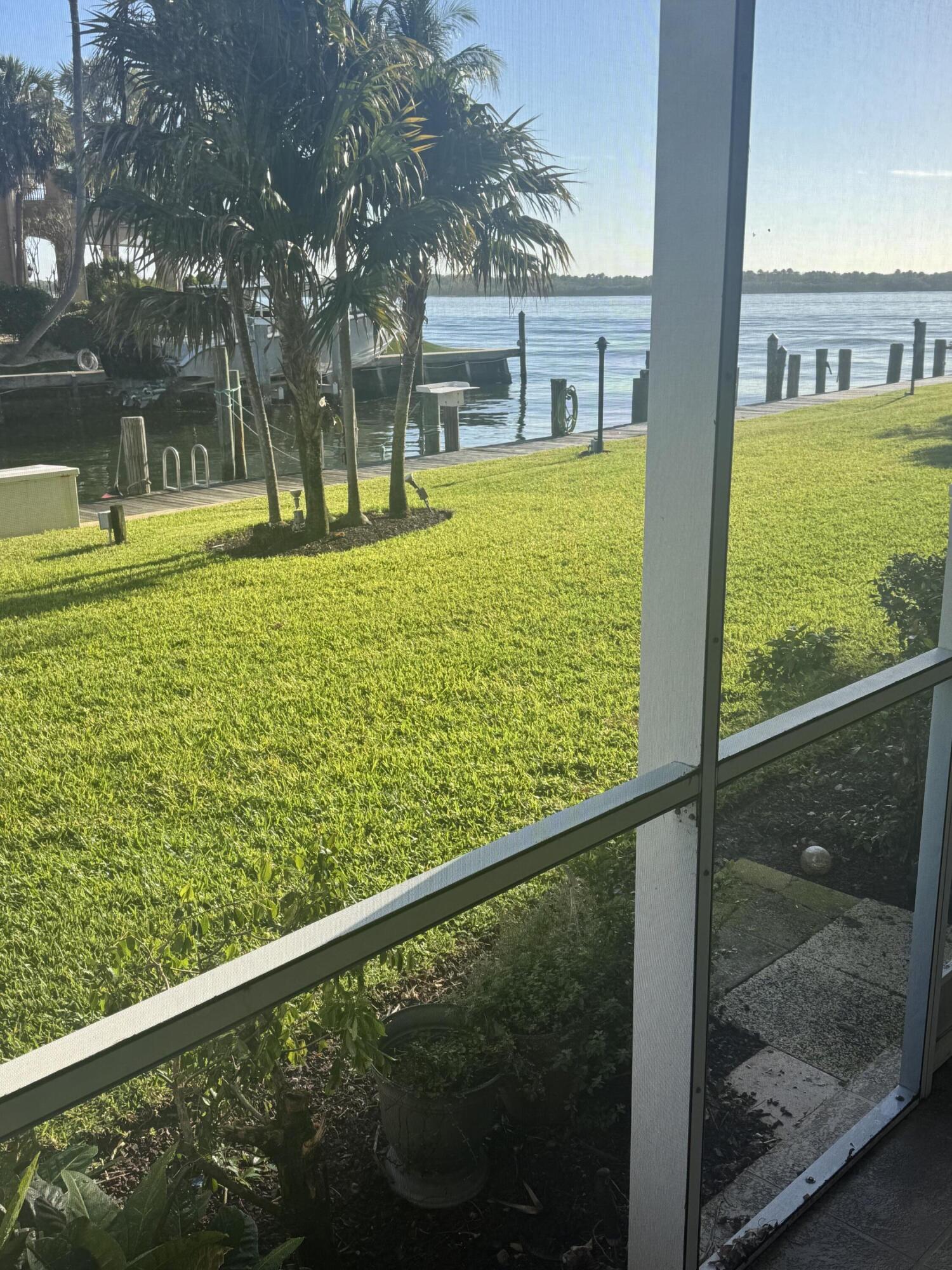 PARADISE HARBOUR CONDO - Residential
