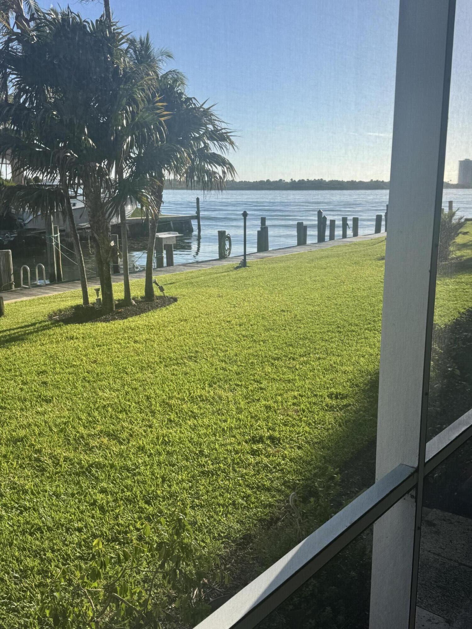 PARADISE HARBOUR CONDO - Residential