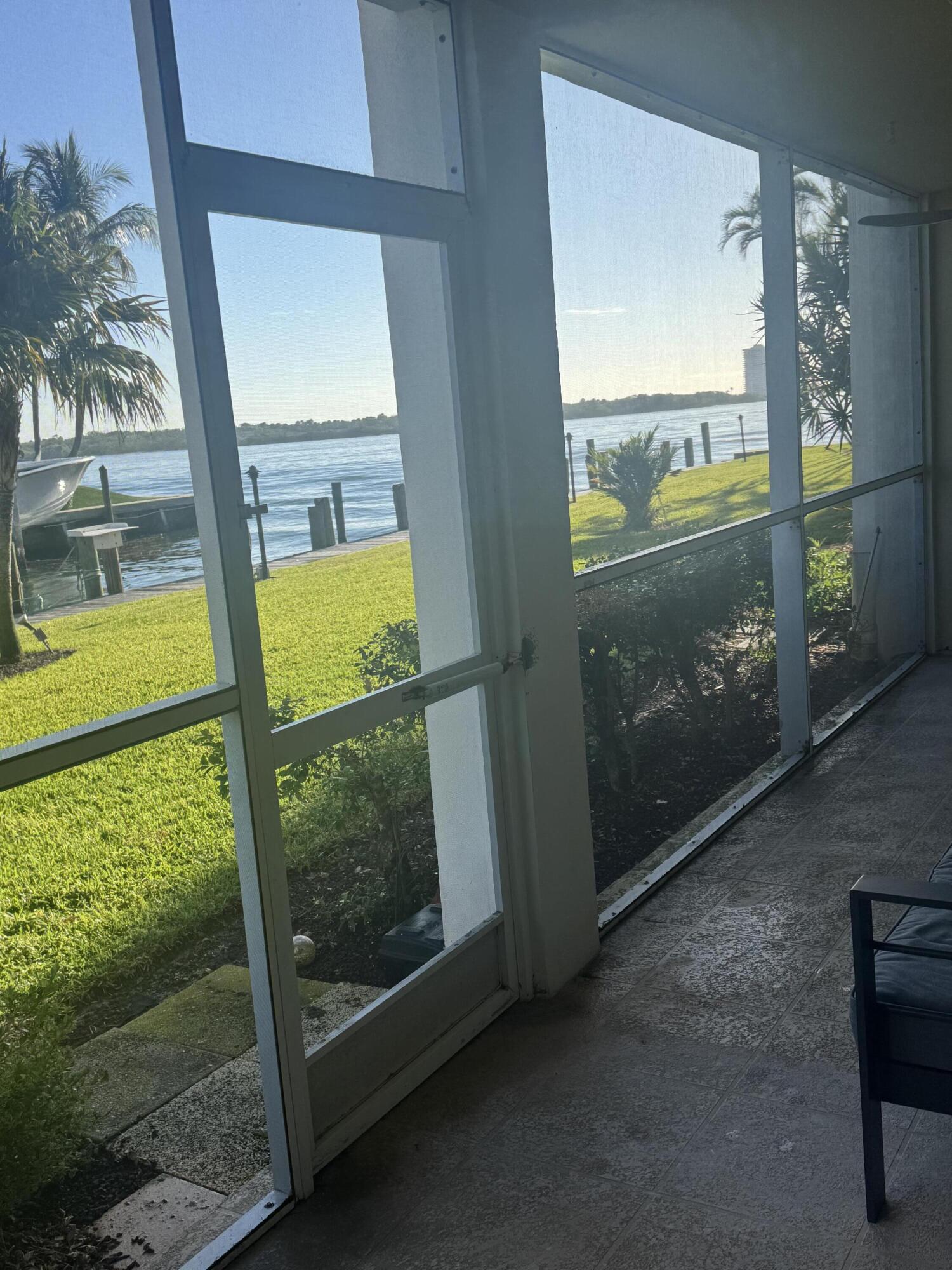 PARADISE HARBOUR CONDO - Residential