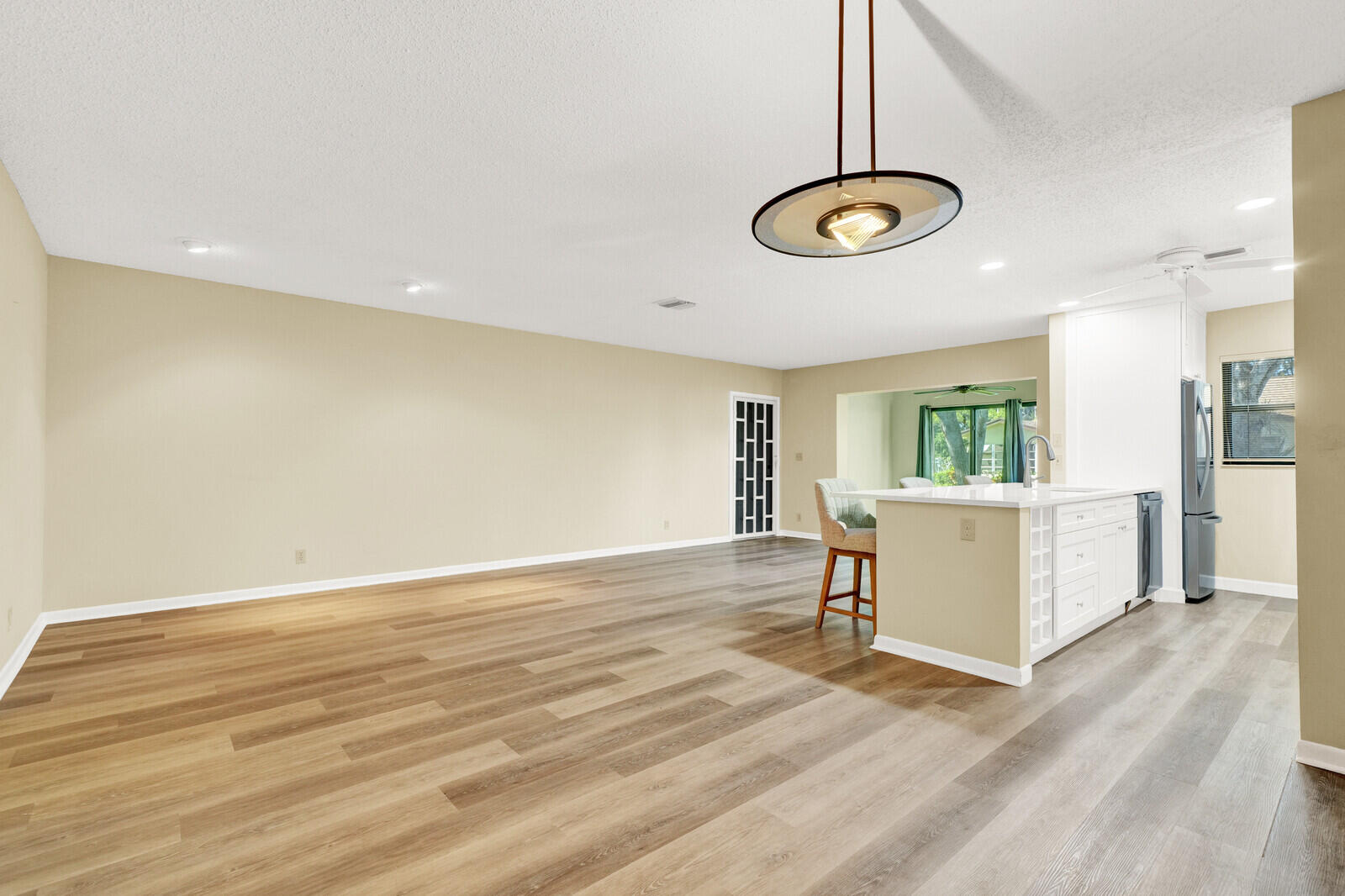 HIGH POINT OF DELRAY WEST CONDO SEC 3 - Residential