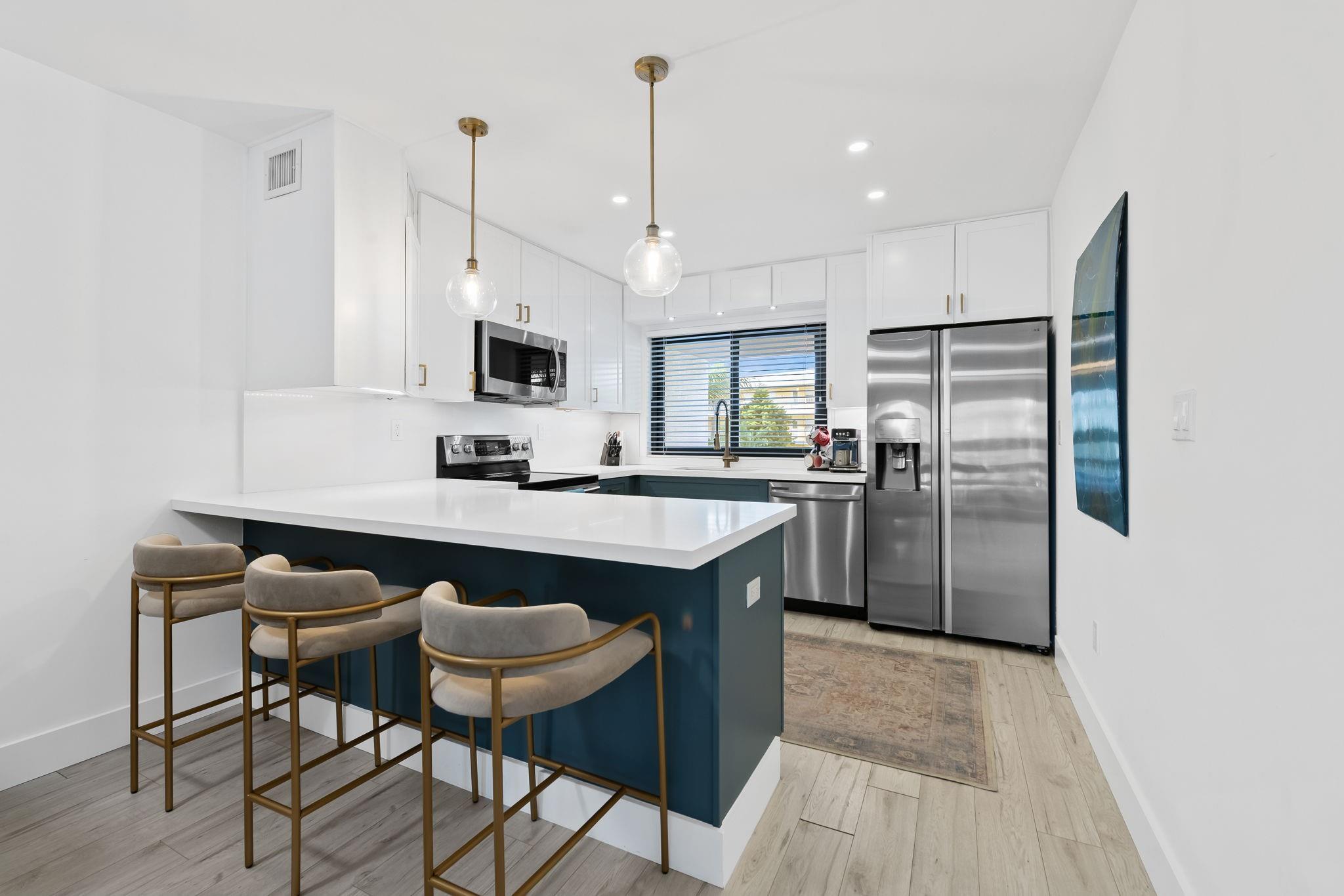 49th St Townhomes - Residential