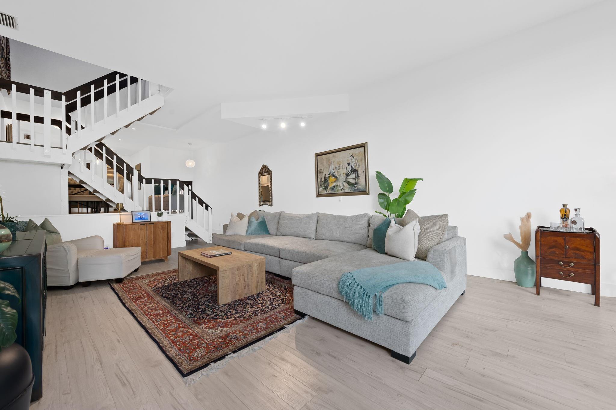 49th St Townhomes - Residential