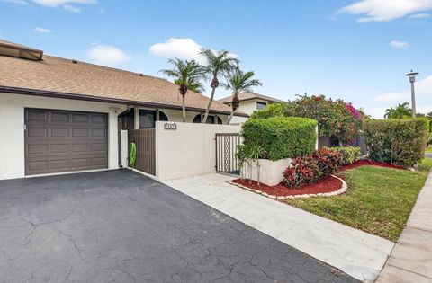 327 SW 29th Avenue Delray Beach FL 33445