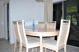 LAURELWOOD SUB UNIT 4 - Residential