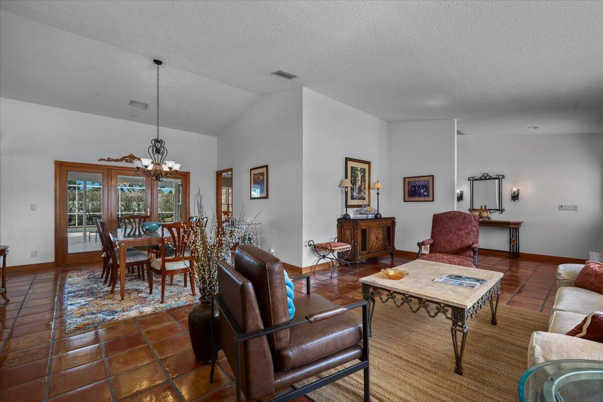 OLYMPUS - Residential Lease