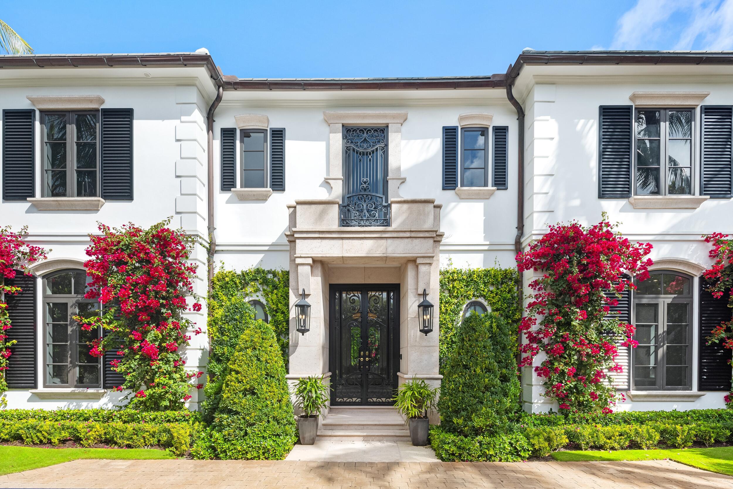 VIA VIZCAYA - Residential