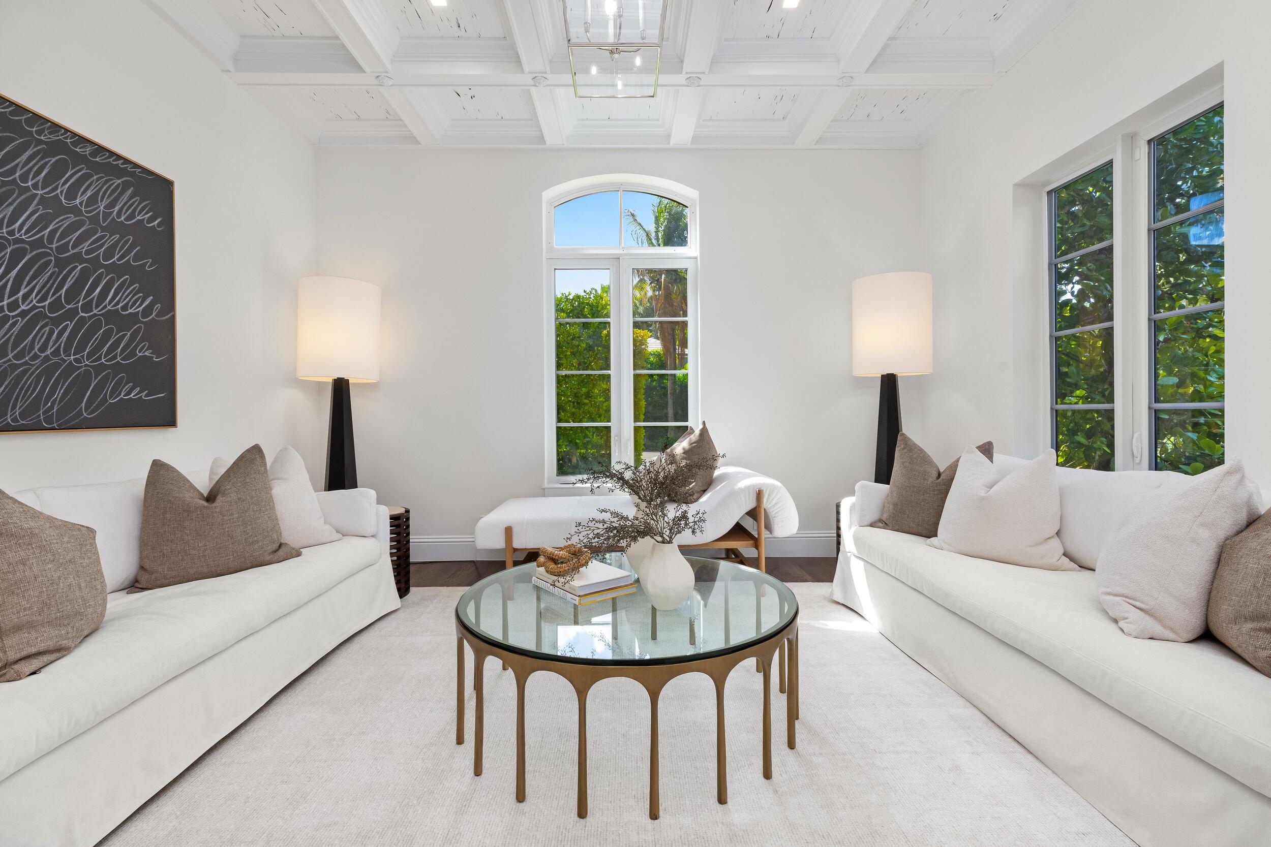 VIA VIZCAYA - Residential