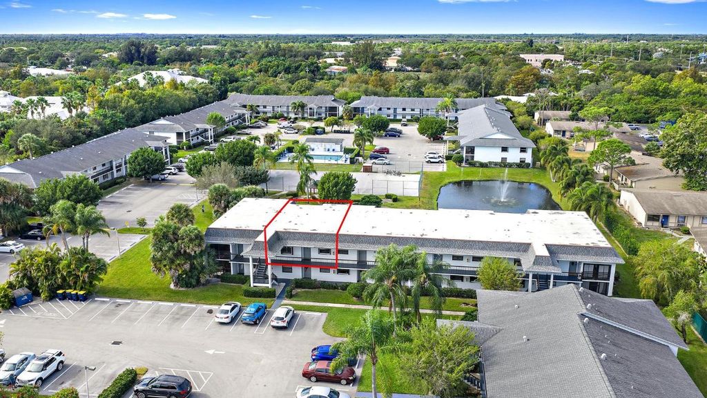 Photo of 1271 SE Parkview Pl #H11, Stuart, FL 34994 (MLS # R11154159)