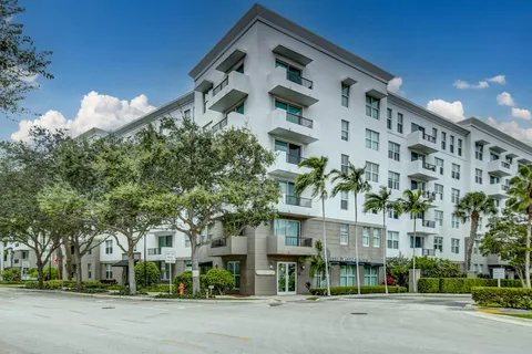 2421 NE 65th Street Unit 508, Fort Lauderdale, FL 33308 - MLS#: R10947010