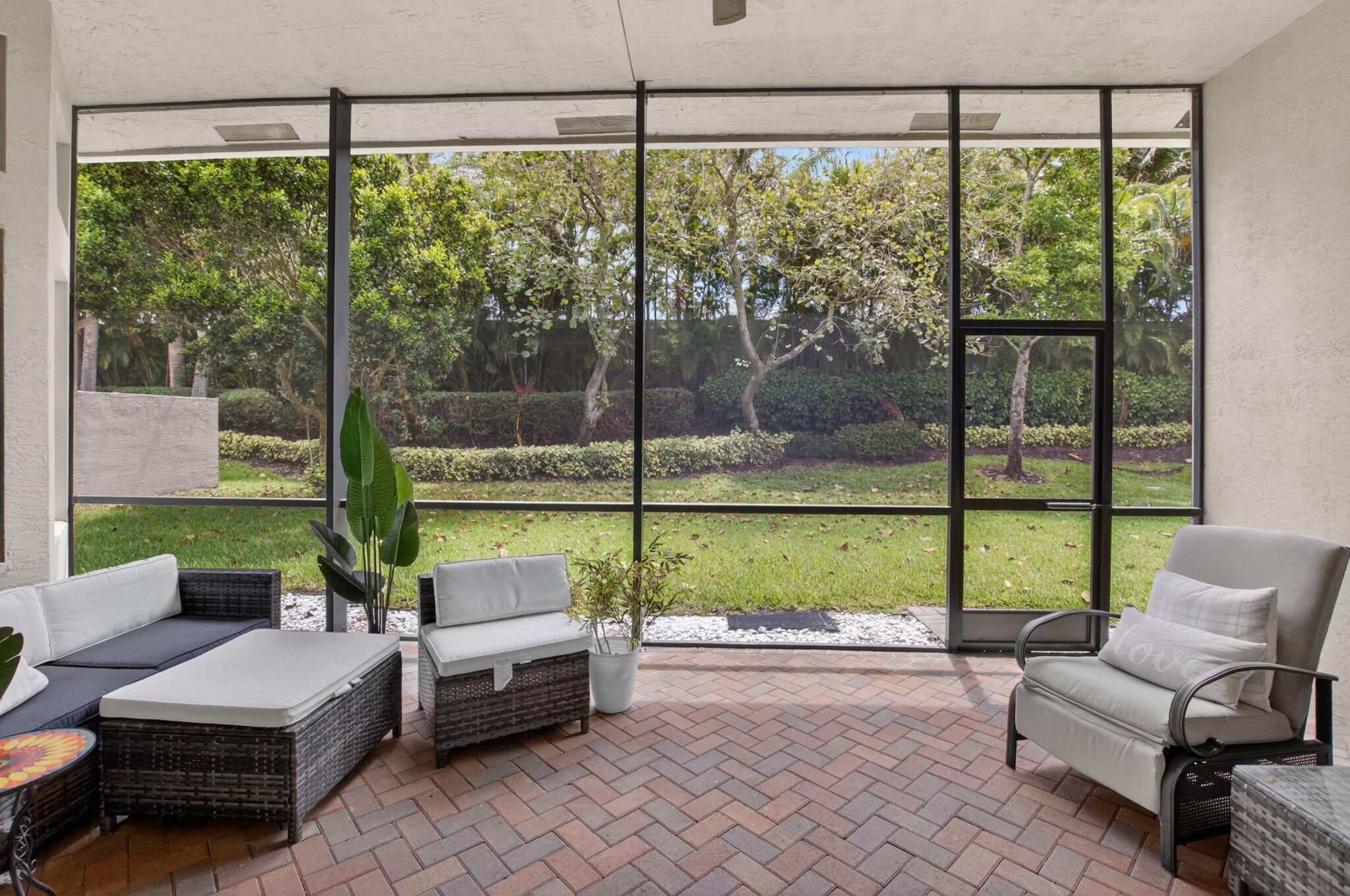 VALENCIA COVE AGR PUD PL 8 - Residential