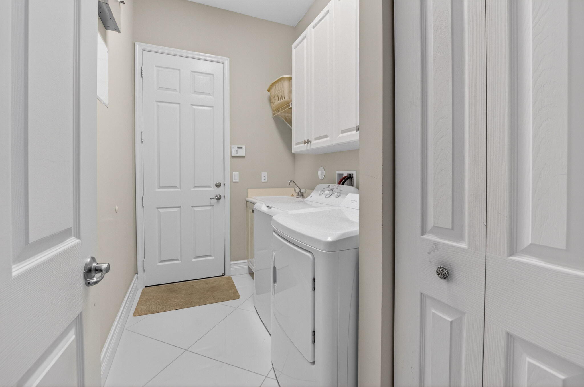 VALENCIA COVE AGR PUD PL 8 - Residential
