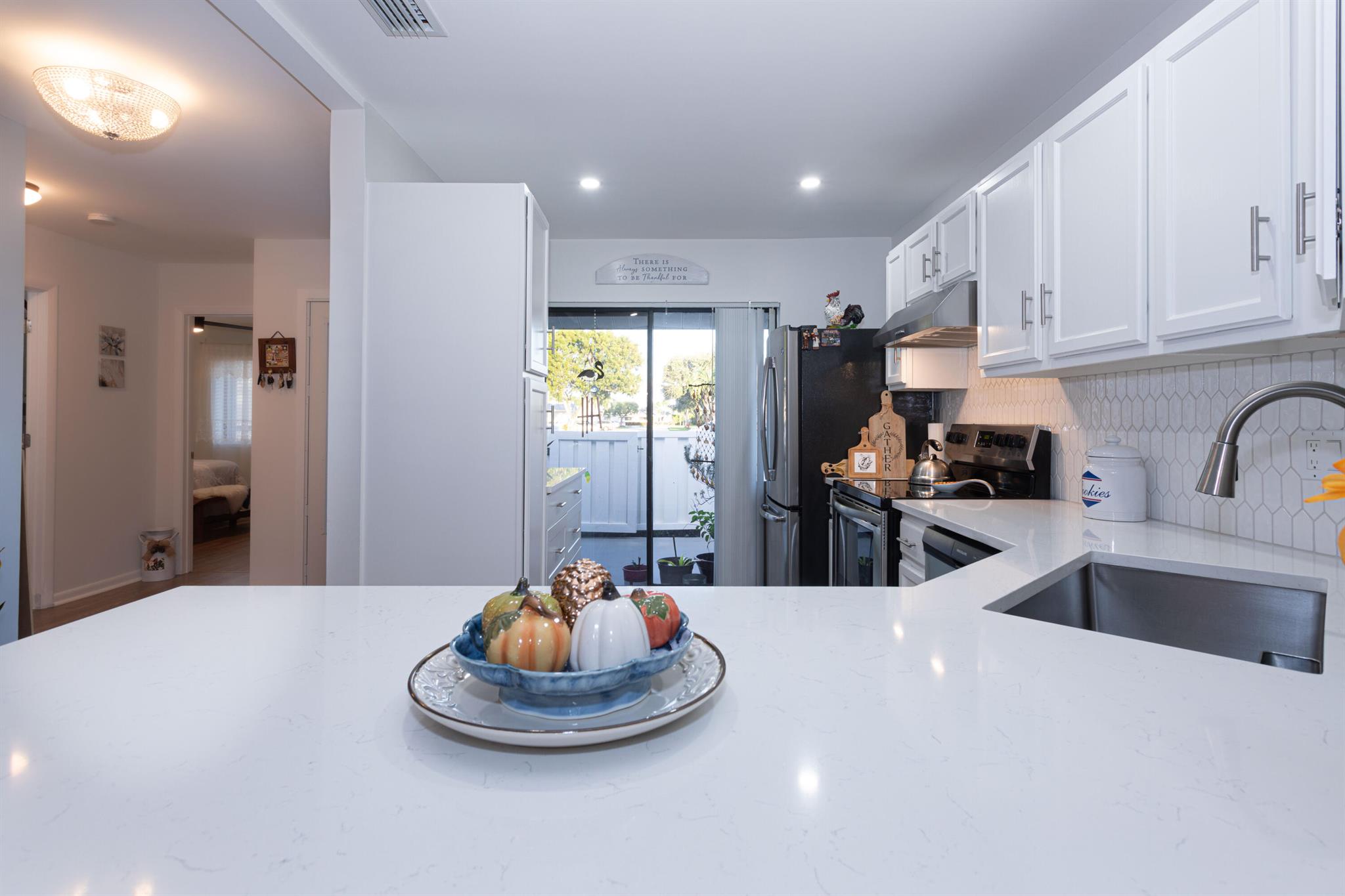 ARBOURS OF THE PALM BEACH - Residential