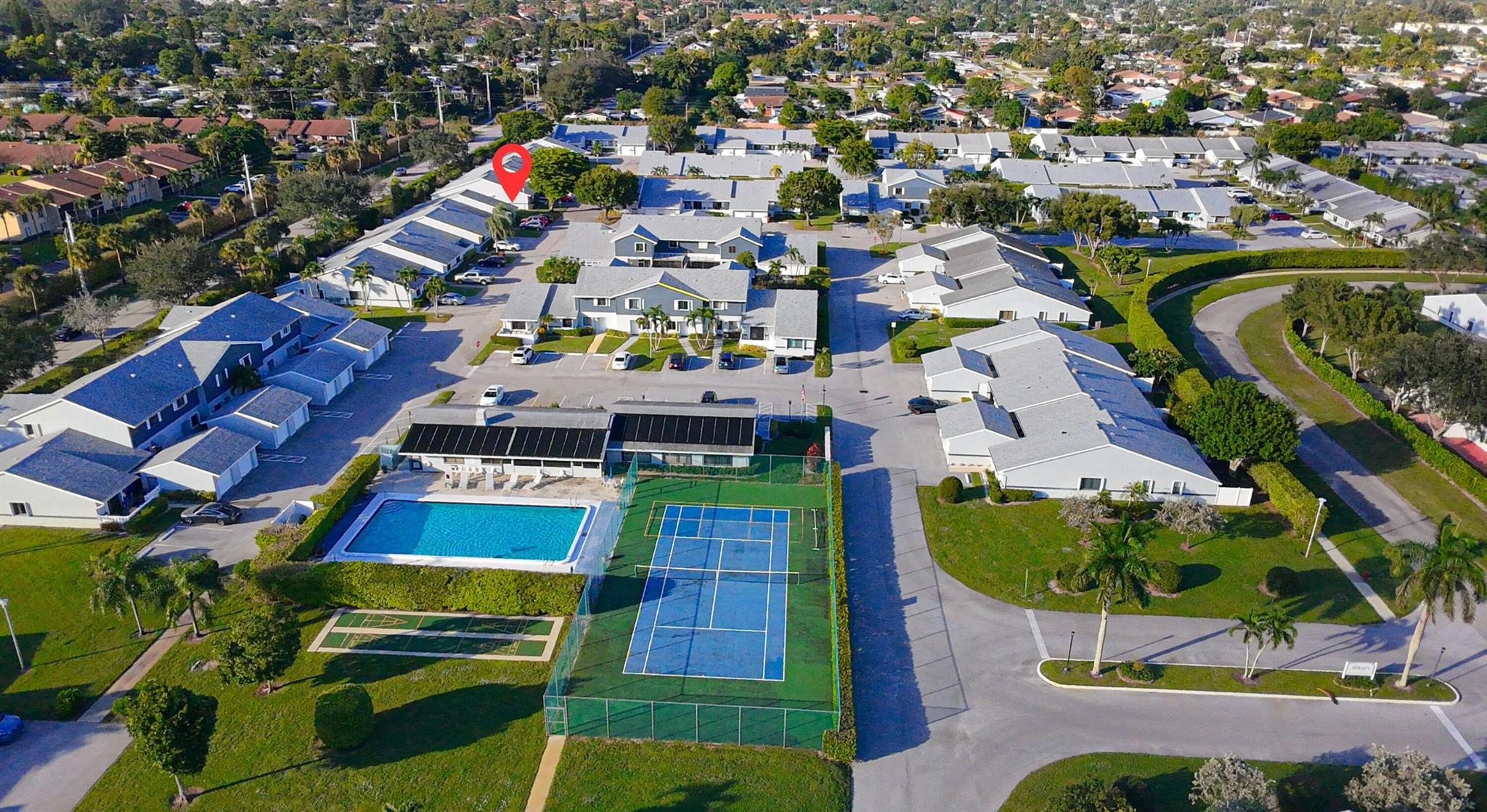 ARBOURS OF THE PALM BEACH - Residential