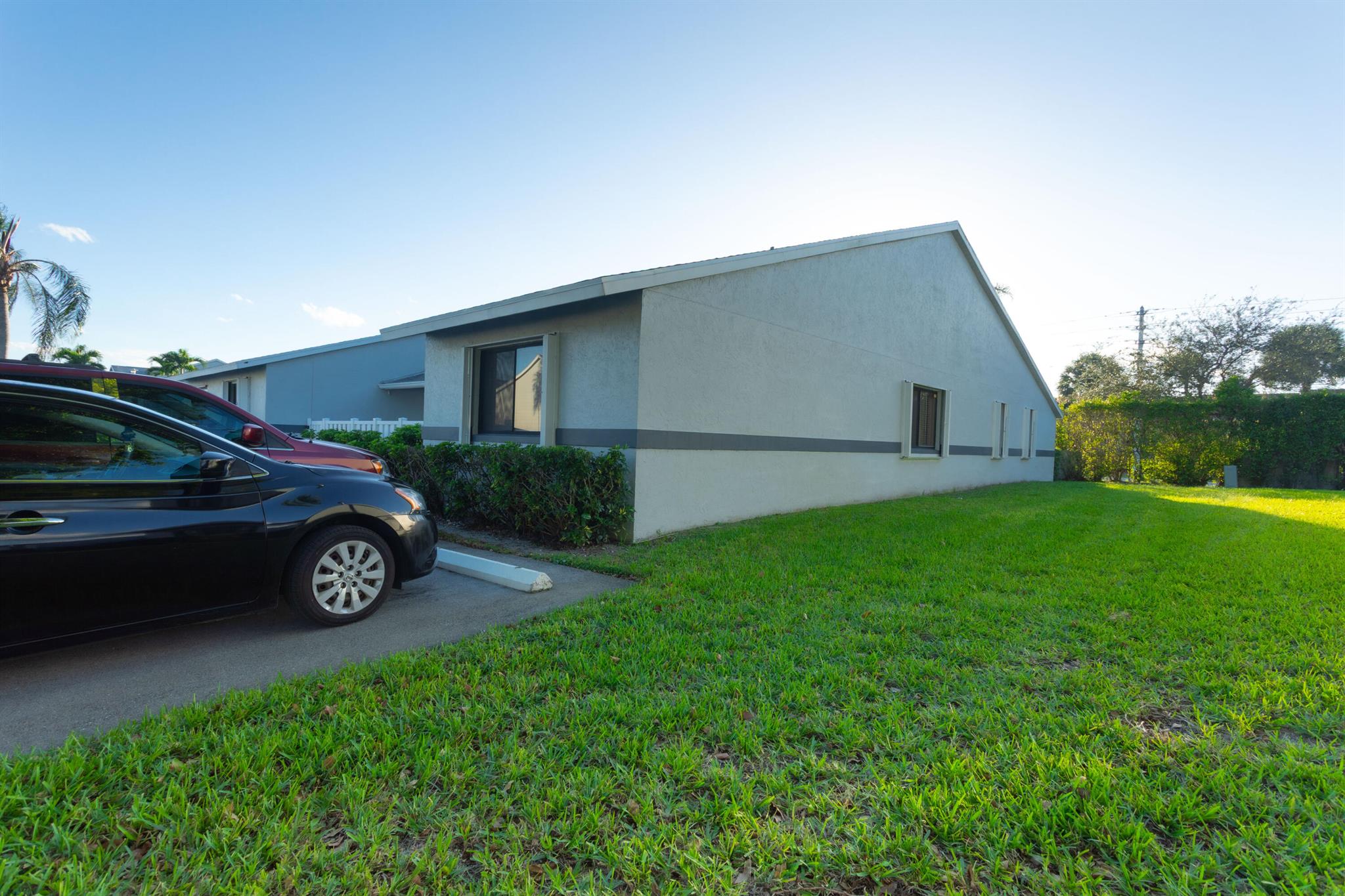 ARBOURS OF THE PALM BEACH - Residential