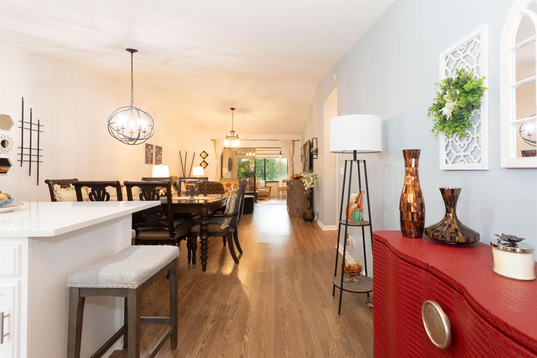 ARBOURS OF THE PALM BEACH - Residential