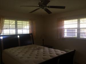 COUNTRY MANORS - Residential