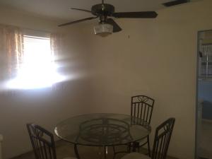 COUNTRY MANORS - Residential