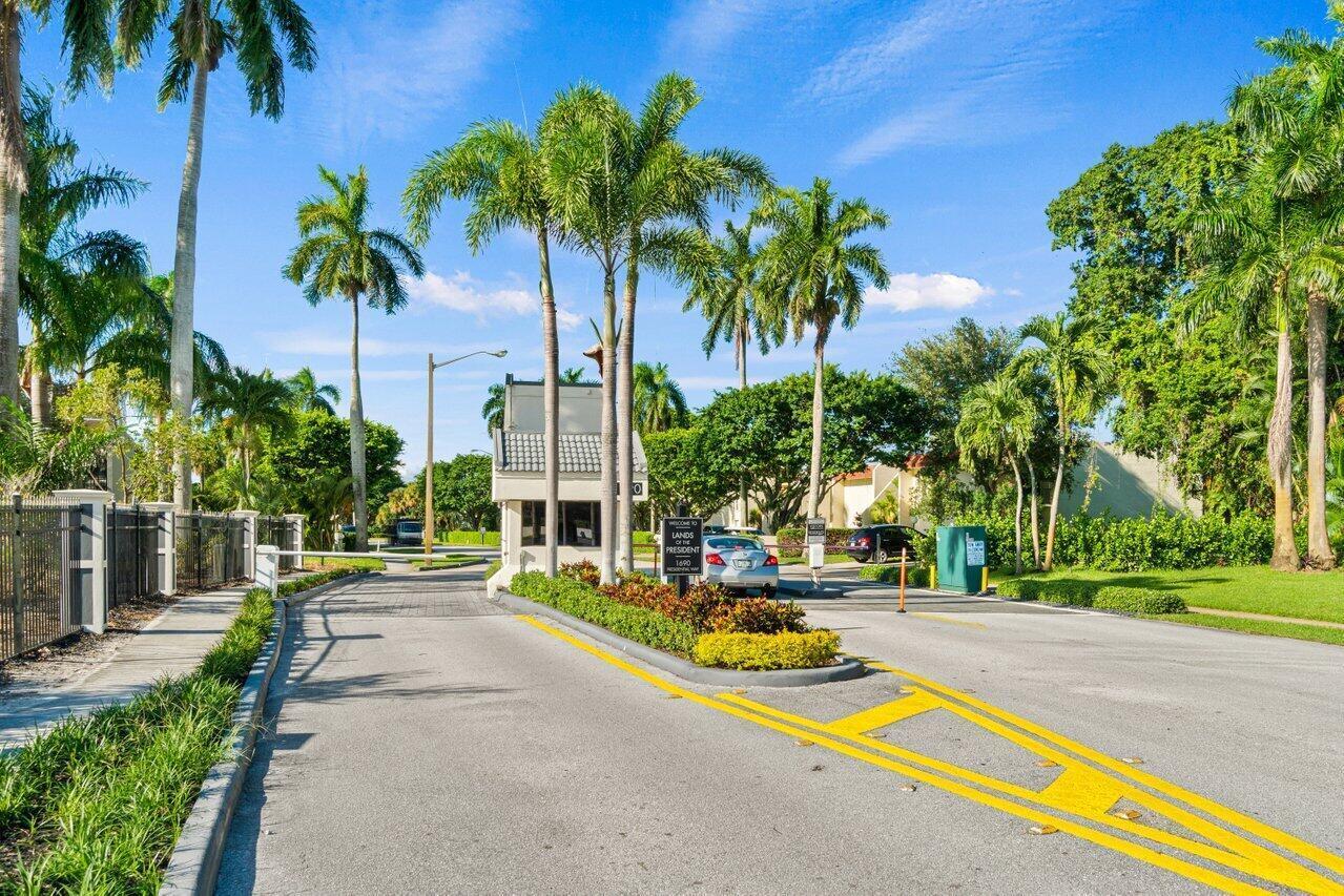 LANDS OF THE PRESIDENT CONDO 3 - Residential Lease