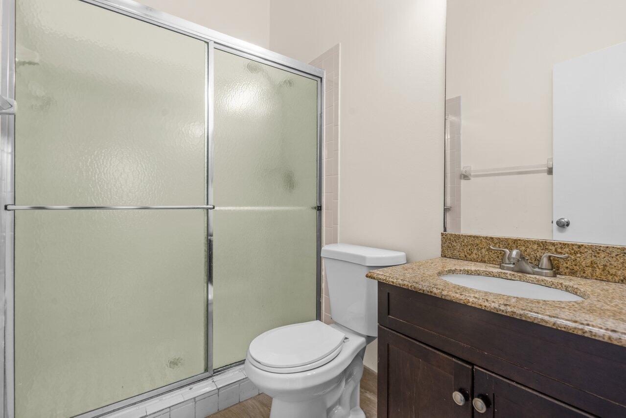 SANDALFOOT COVE SEC 12 - Residential Lease