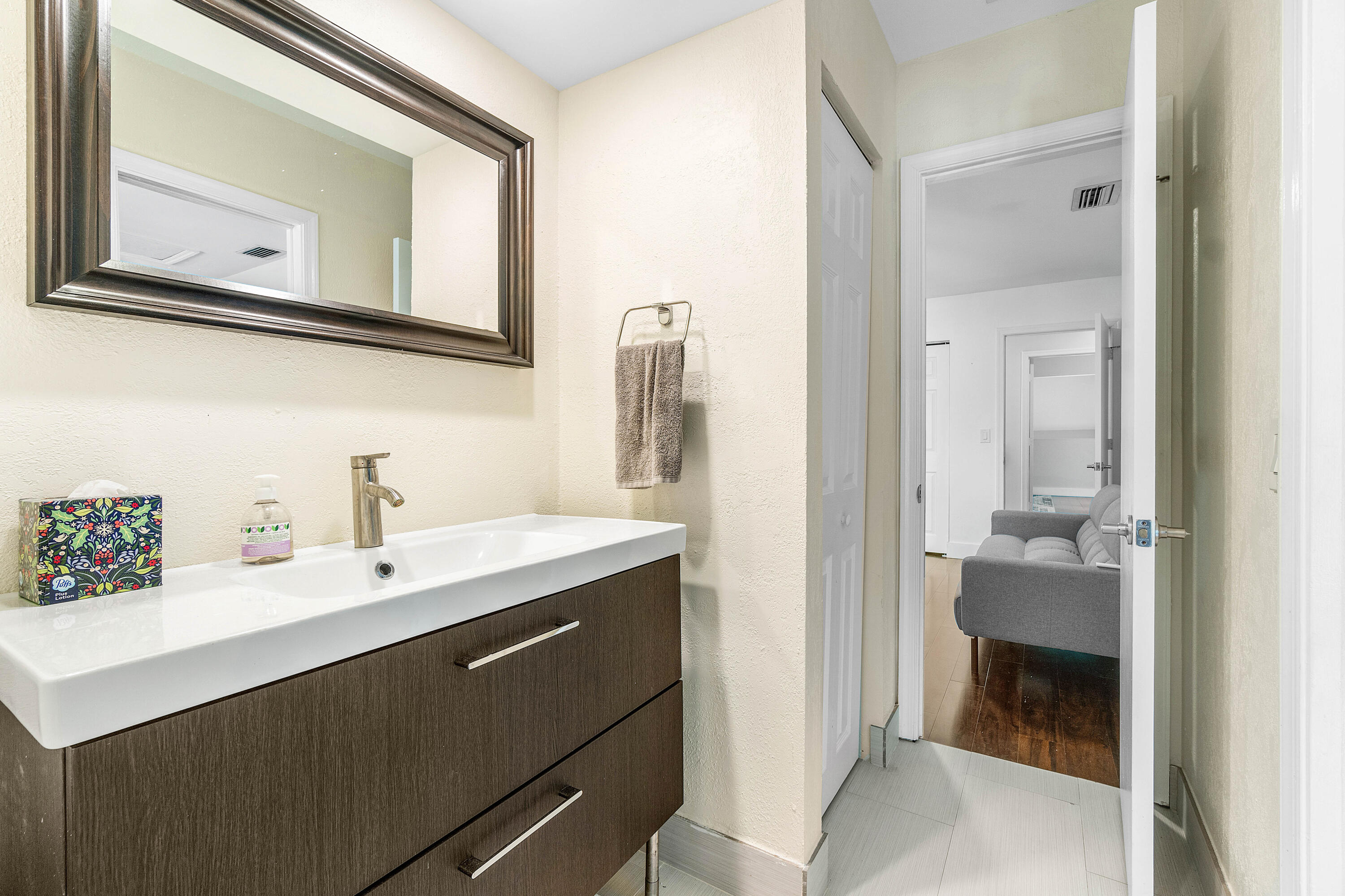 IRONWEDGE SEC II - Residential