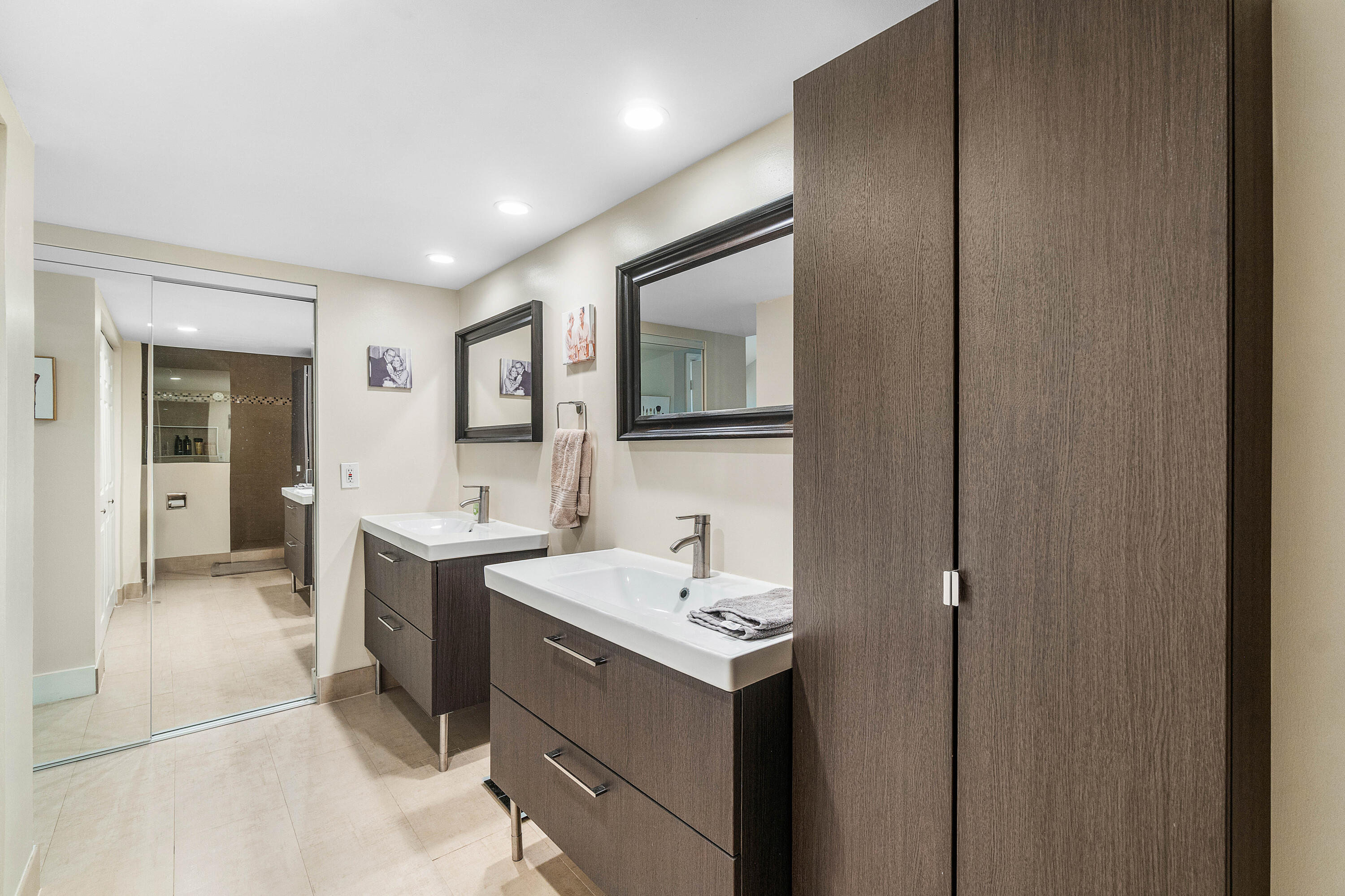 IRONWEDGE SEC II - Residential