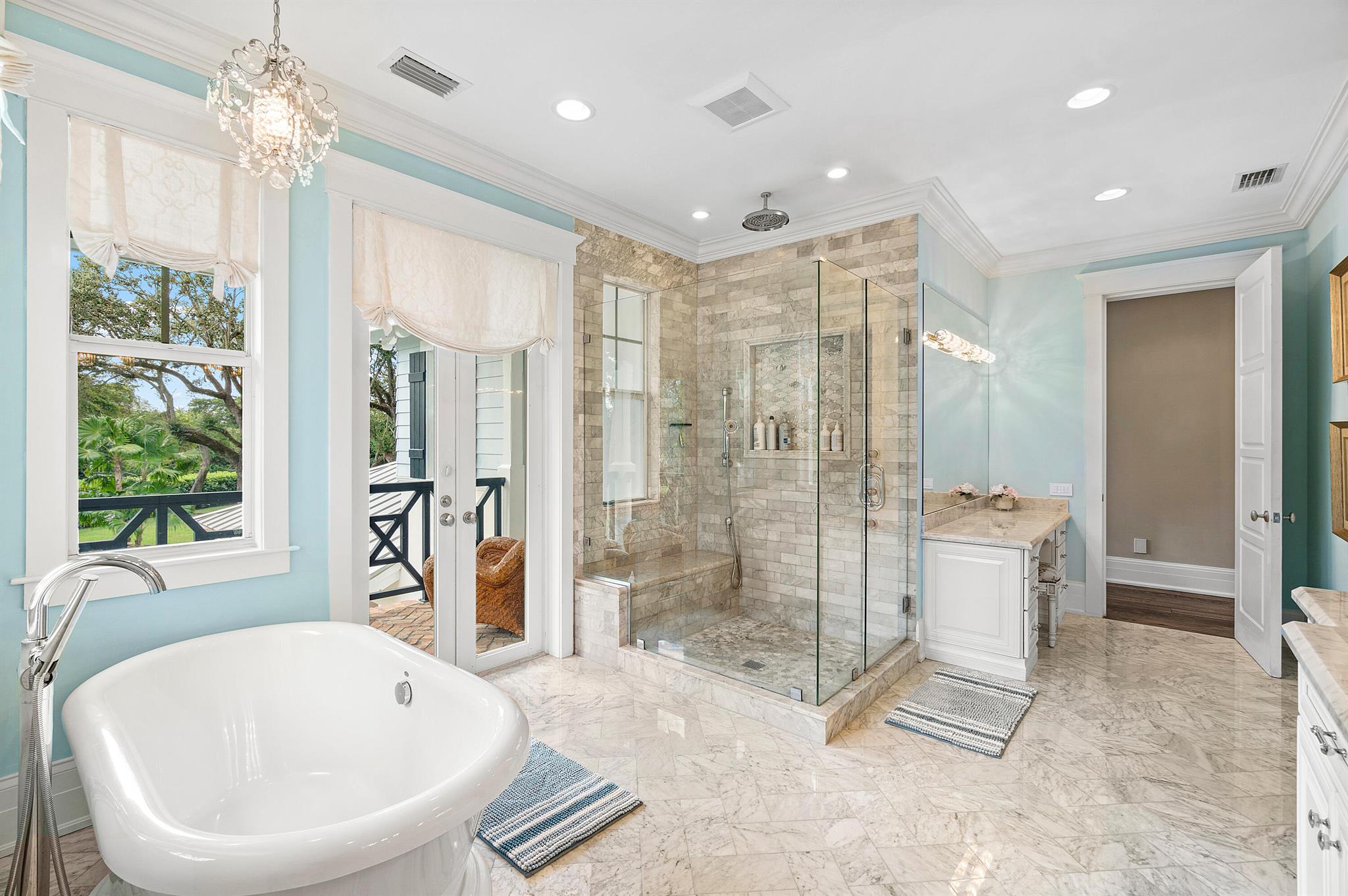 FOXE CHASE - Residential