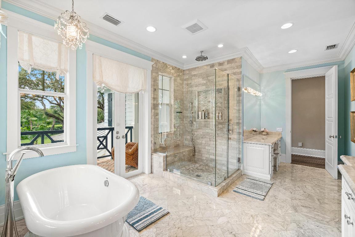 FOXE CHASE - Residential