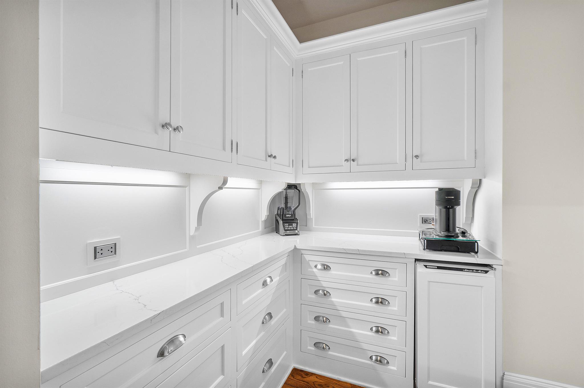 FOXE CHASE - Residential