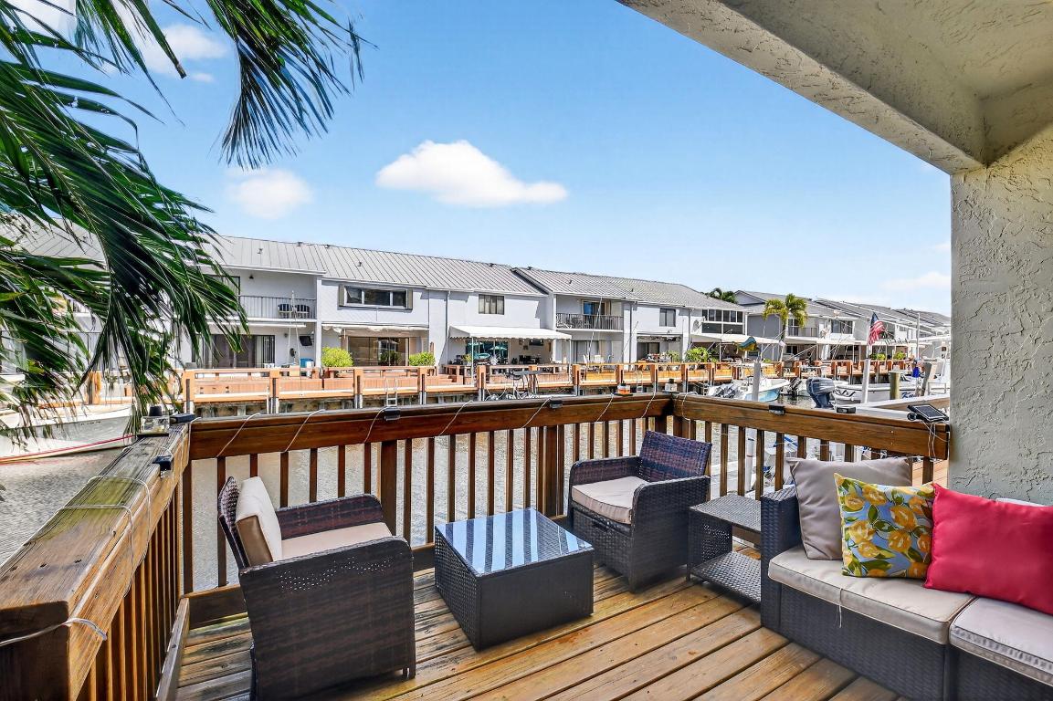 Lake Vista - Residential