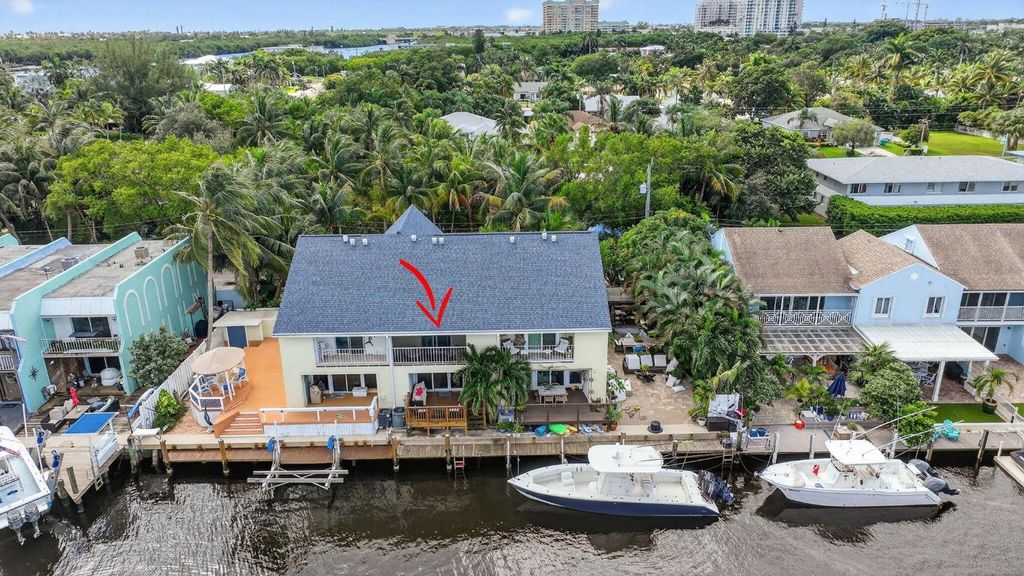 Photo of 732 Rider Road, Boynton Beach, FL 33435 (MLS # R11132528)