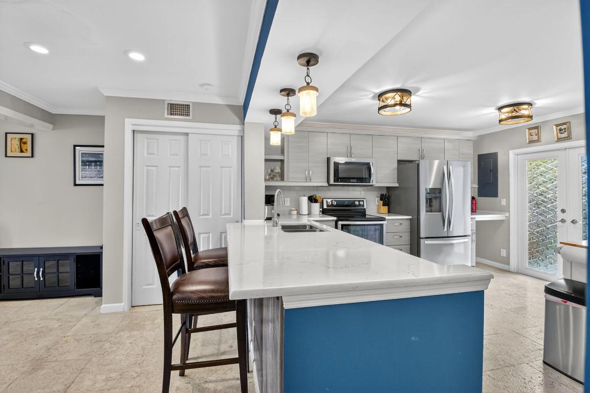 Lake Vista - Residential