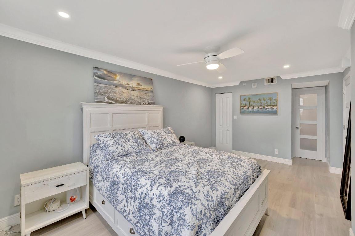 INTRACOASTAL TOWER - Residential