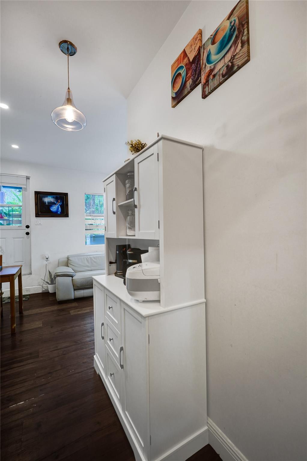 RIVERSIDE NO 3 - Residential