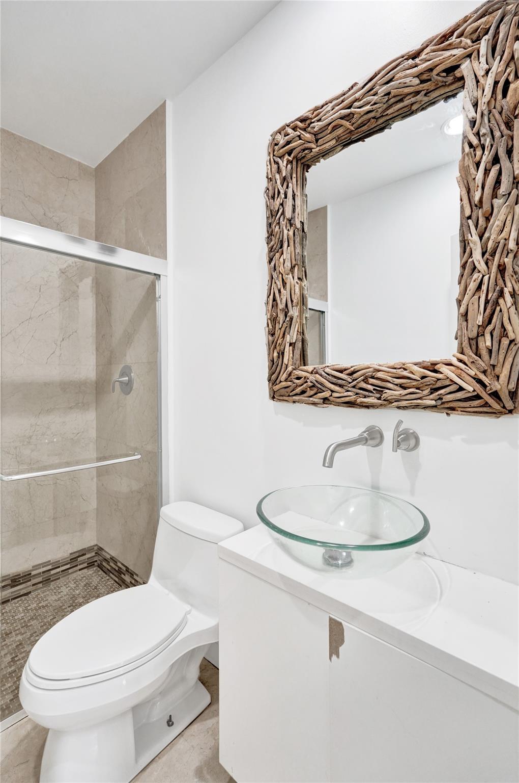 RIVERSIDE NO 3 - Residential