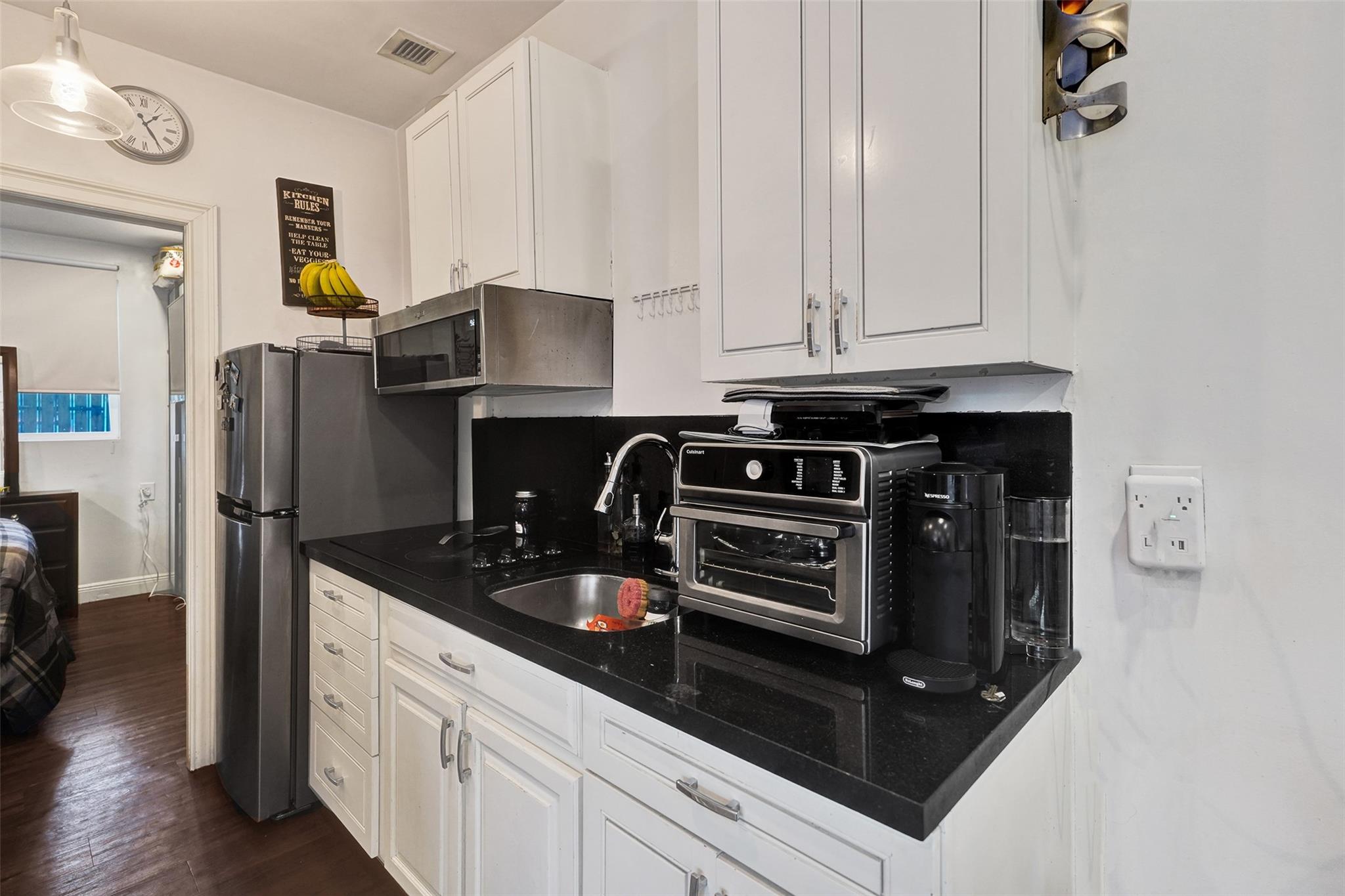 RIVERSIDE NO 3 - Residential