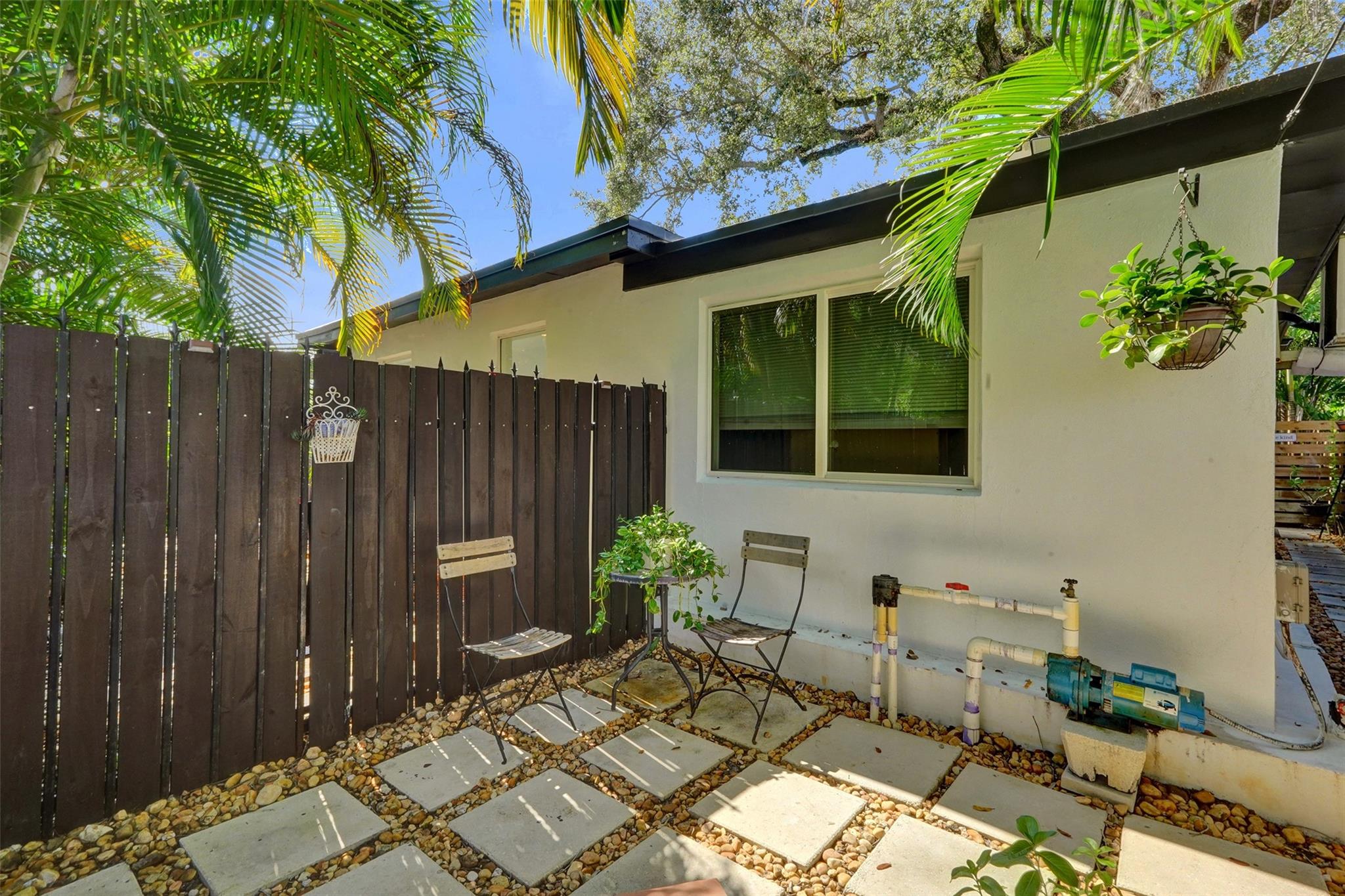 RIVERSIDE NO 3 - Residential