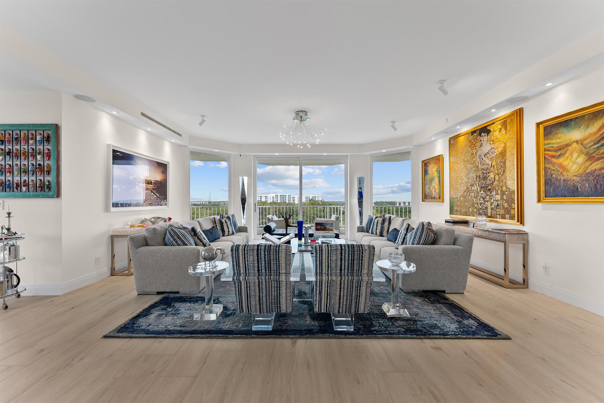 FAIRWAY POINT - Residential