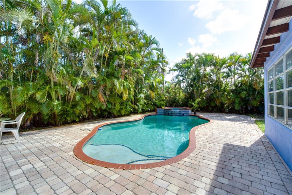 Shorewood 45-36 B - Residential