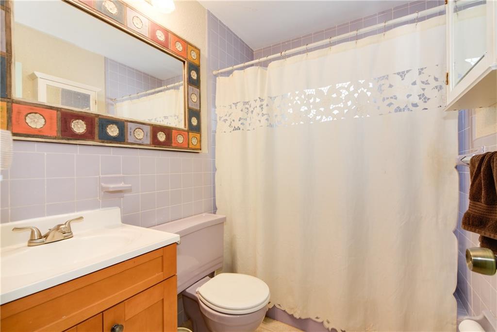 Shorewood 45-36 B - Residential