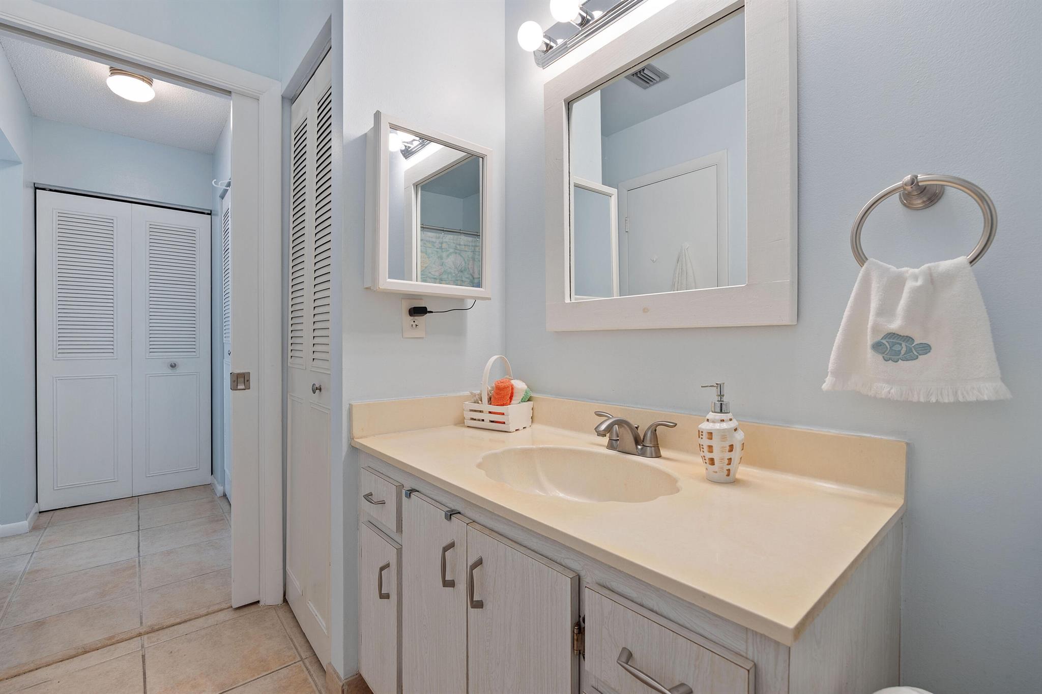 LA PINATA - Residential